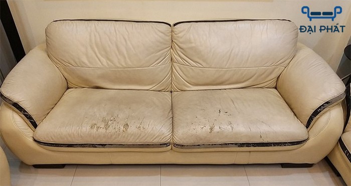 Ghế sofa bị hỏng làm mất thẩm mỹ